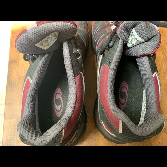 Hiking shoes Salomon Contagrip Goretex size 5 - Picture 3 of 4